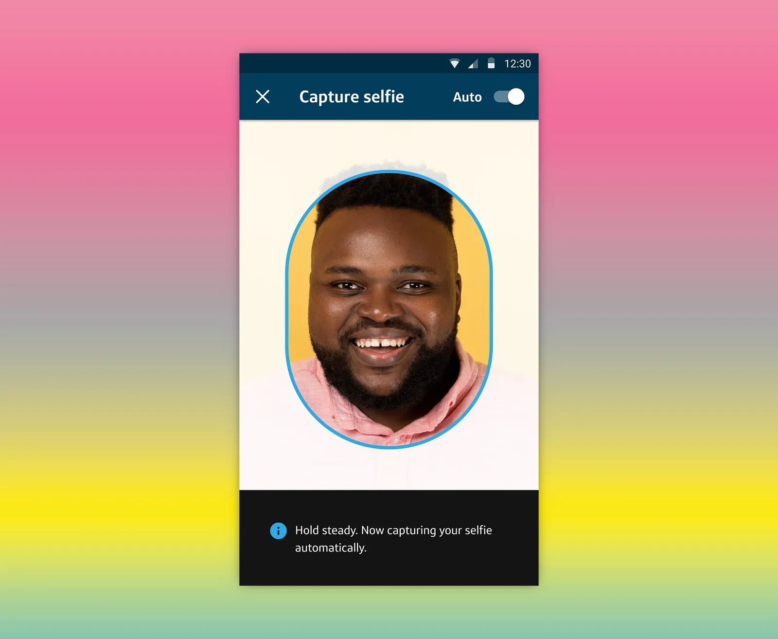 The production capture screen: a face centered in an oval frame, with auto-capture on.